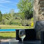 Nid D'oiseaux Villa