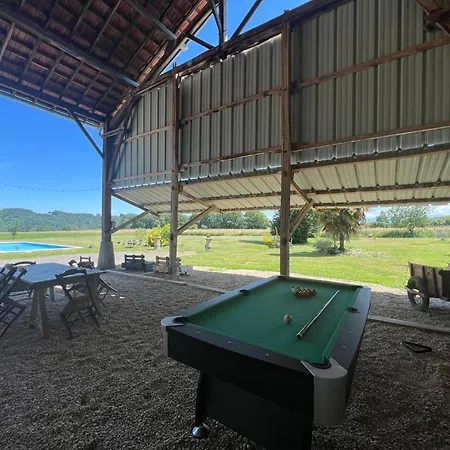 Nid D'oiseaux * Lustar